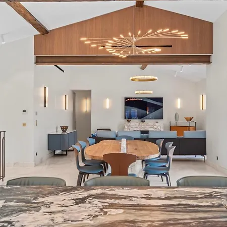Вилла 8 Piscine Sauna Jacuzzi, A 3mn Des Plages De Pampelonne *