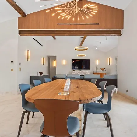 8 Piscine Sauna Jacuzzi, A 3mn Des Plages De Pampelonne Вилла